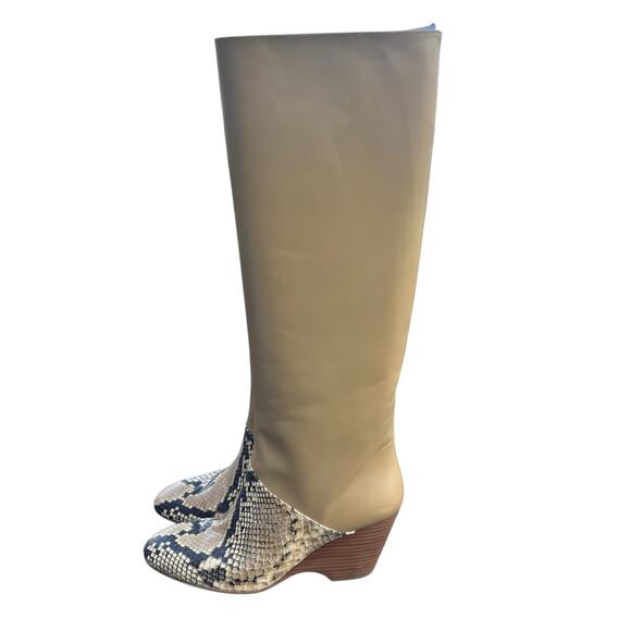 St. John F615001 US 8 / EU 38 Leather Snake Print Knee High Wedge Boots NWT - Picture 5 of 16